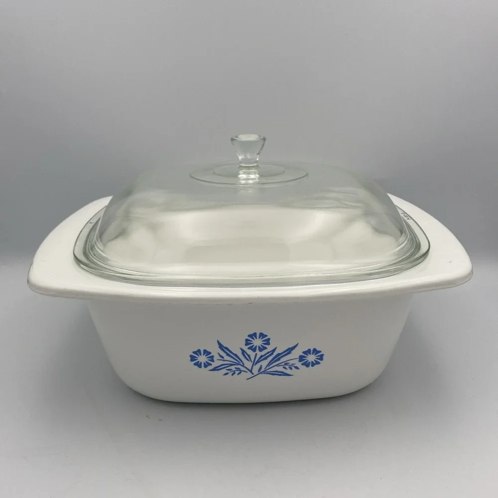 4 Quart Corning Ware Dutch Oven Cornflower Blue W Lid P-12-C VTG White P-34-B